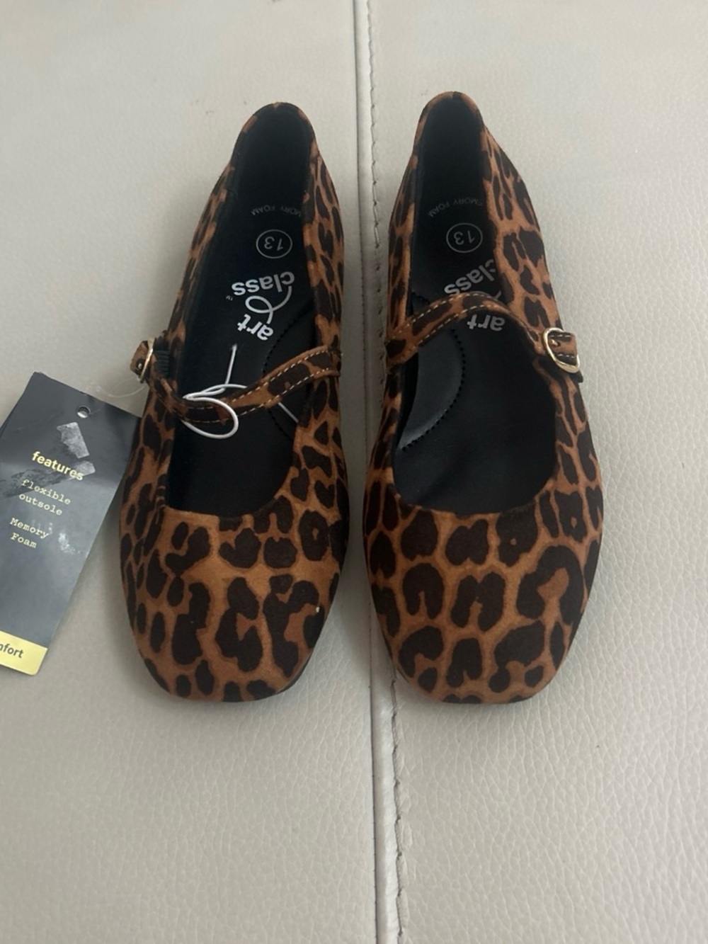 art class Leopard Mary Jane Flats in Brown and Black